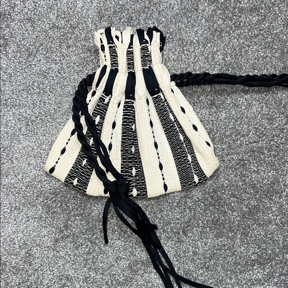 Handbags - Stylish Black and Cream/ Ivory Wristlet